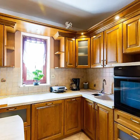 شقة Beautiful Fratta With Garden In Tar